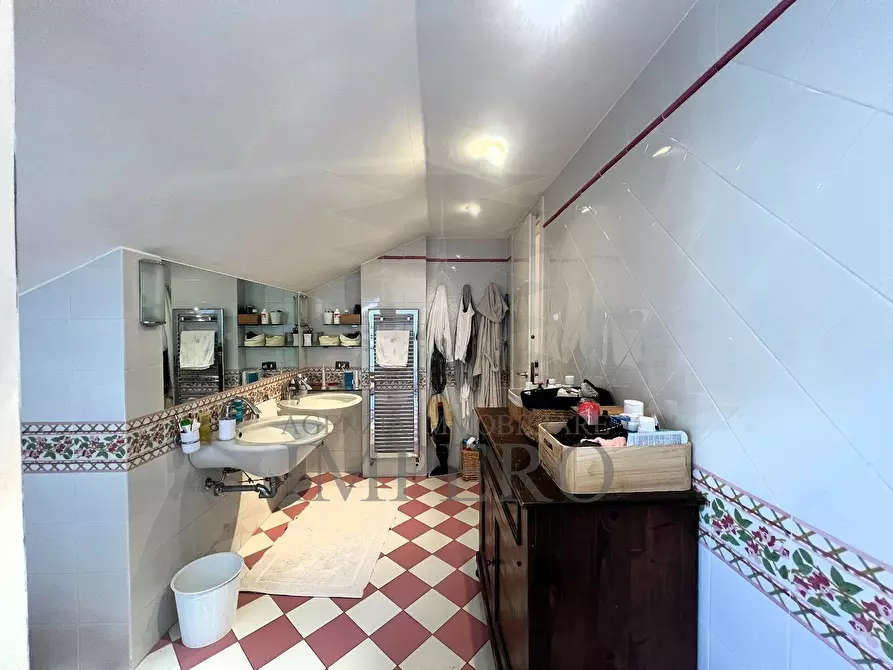 Immagine 35 di Pentalocale in vendita  in Corso Vittorio Emanuele 236 a Camporosso