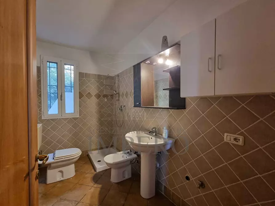 Immagine 18 di Villa in vendita  in Via Fontana 1 a Ventimiglia