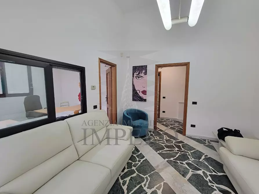 Immagine 4 di Bilocale in vendita  in Via Vittorio Veneto 13 a Bordighera