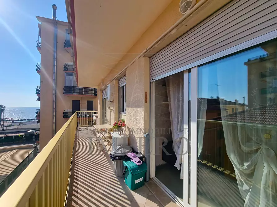 Immagine 19 di Trilocale in vendita  in Via Fondega 19 a Ventimiglia