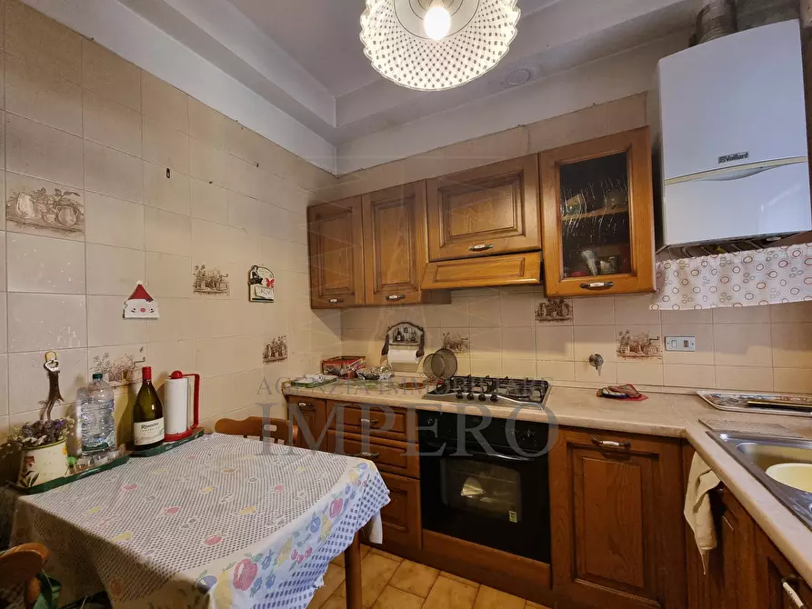 Immagine 17 di Quadrilocale in vendita  in Via Aprosio 6C a Ventimiglia