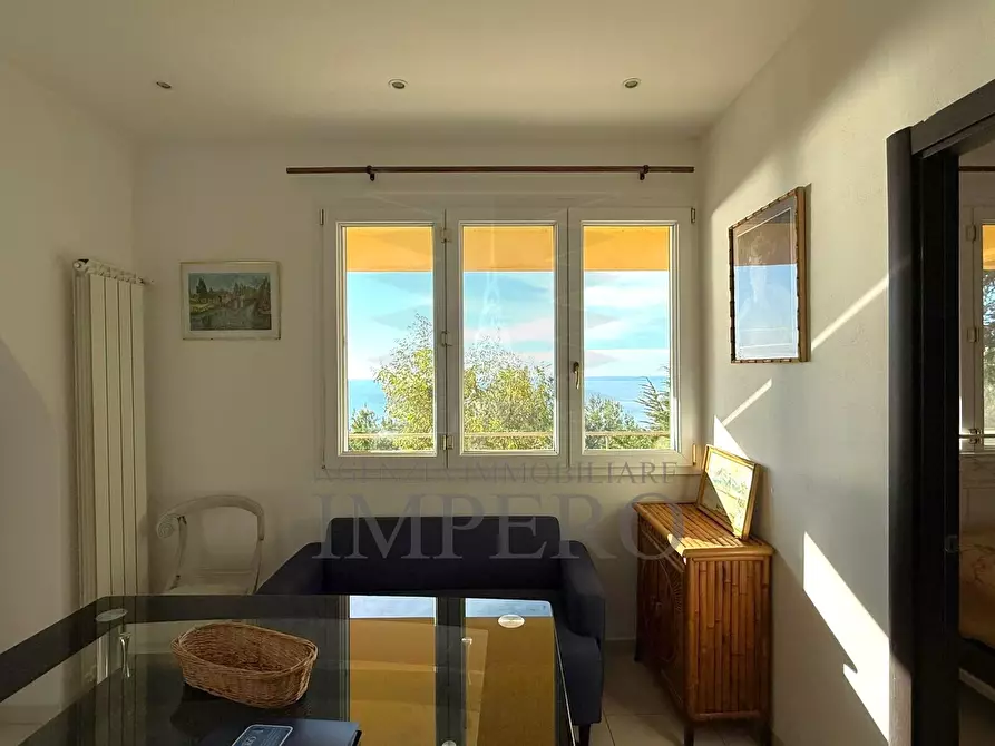Immagine 3 di Bilocale in vendita  in Via Alpe Summa 5 a Ventimiglia