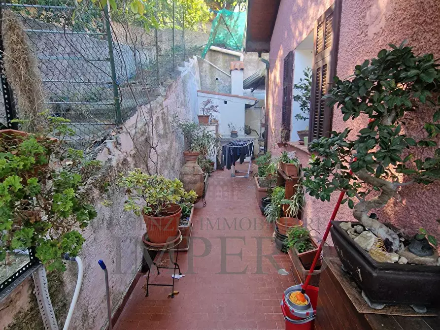 Immagine 6 di Villa in vendita  in Via M.Buonarroti 27 a Ventimiglia