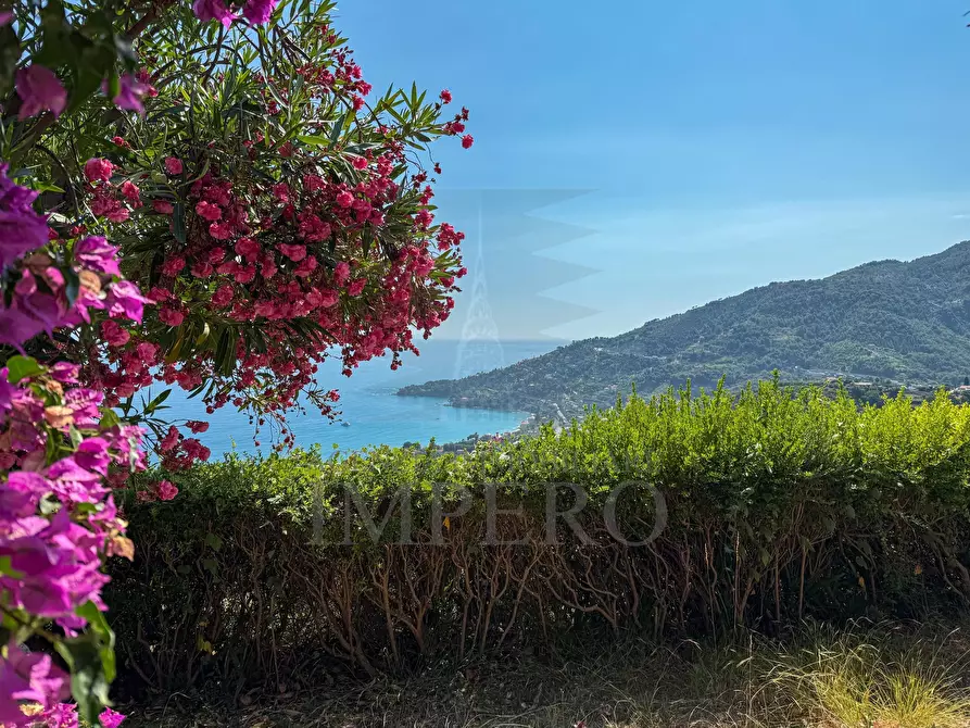 Immagine 1 di Bilocale in vendita  in Via alle Ville a Ventimiglia