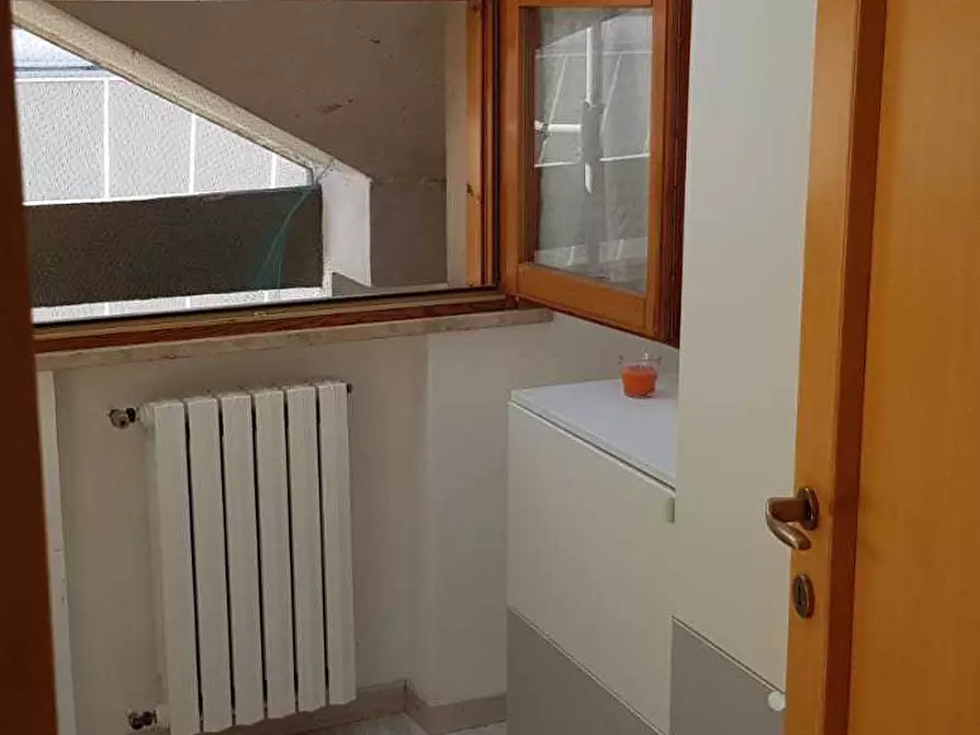 Immagine 11 di Trilocale in affitto  a Francavilla Al Mare