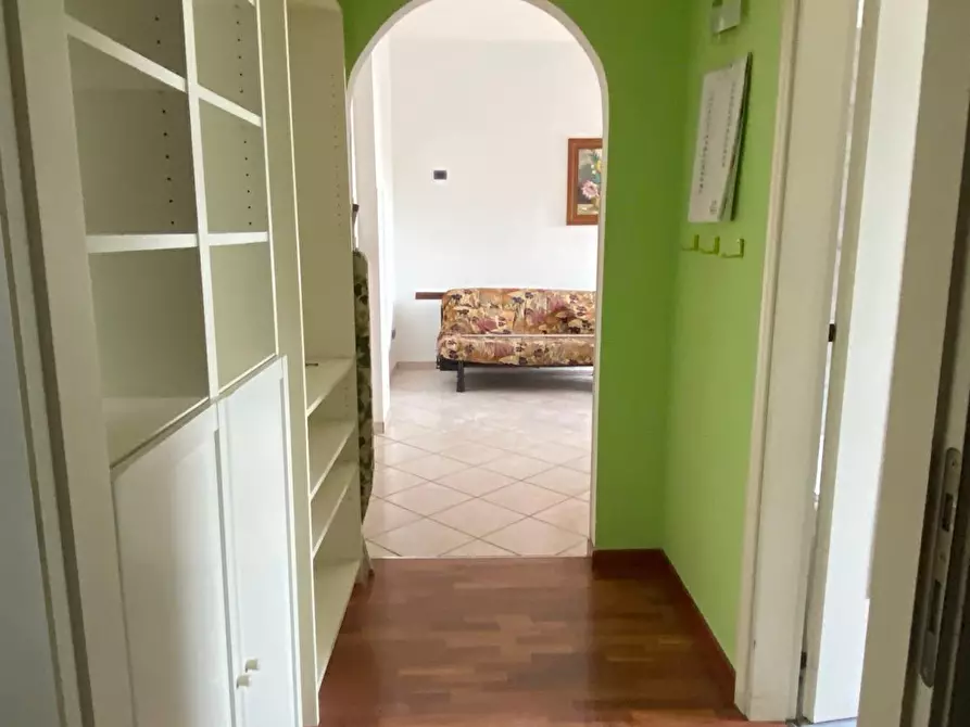 Immagine 4 di Bilocale in vendita  in Viale Maiella 23/A a Francavilla Al Mare