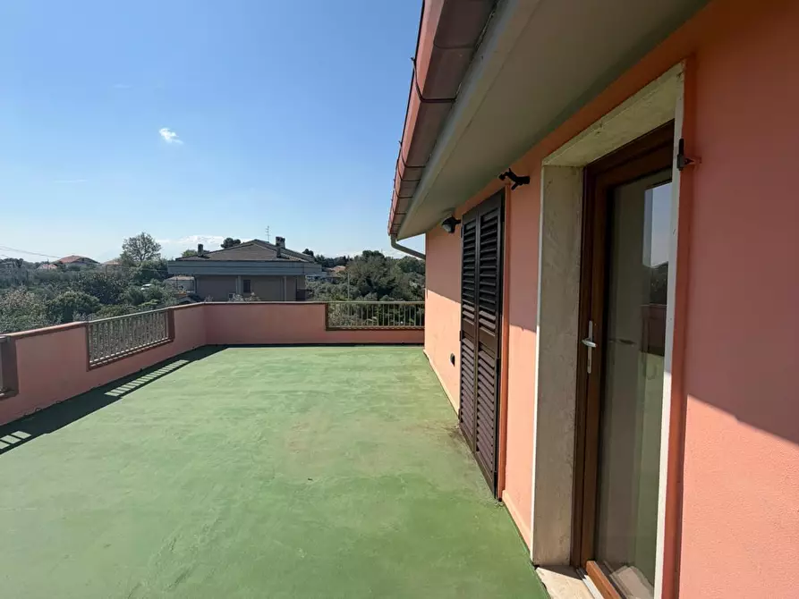 Immagine 42 di Casa indipendente in vendita  in VIALE MAIELLA a Chieti