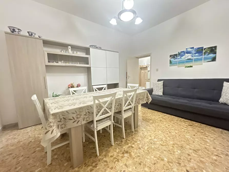 Immagine 1 di Quadrilocale in vendita  in Viale Maiella 23/A a Francavilla Al Mare