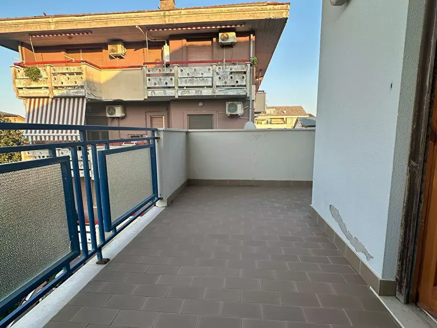 Immagine 14 di Trilocale in affitto  a Francavilla Al Mare