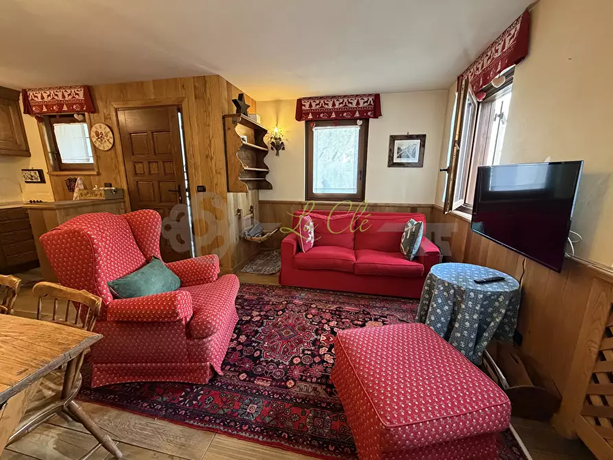 Immagine 3 di Trilocale in vendita  a Courmayeur