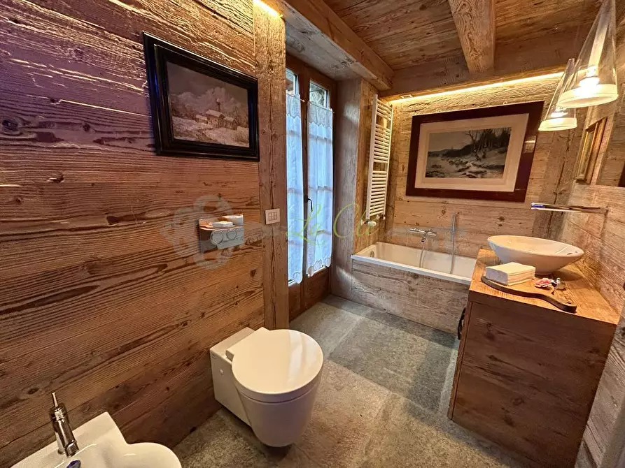 Immagine 17 di Loft/Open space in affitto  a Courmayeur