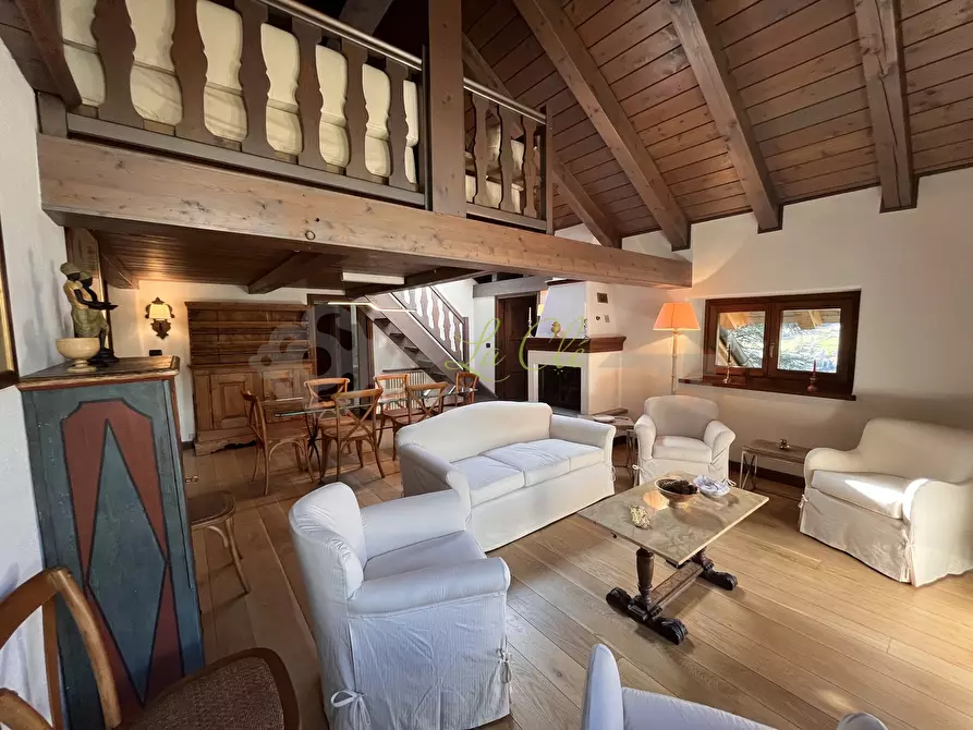 Immagine 4 di Pentalocale in affitto  in Regione Belvedere 4 a Courmayeur