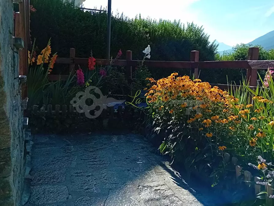 Immagine 10 di Bilocale in affitto  in Via dell'Echely 57 a Morgex