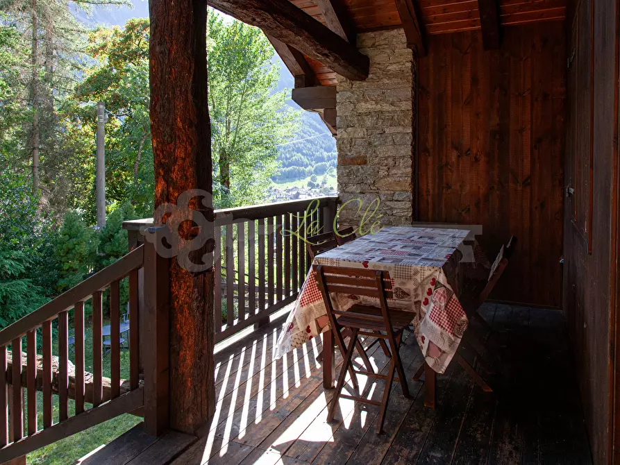 Immagine 18 di Trilocale in affitto  a Courmayeur