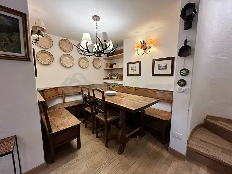 Immagine 9 di Quadrilocale in affitto  in Passaggio Truchet 2B a Courmayeur