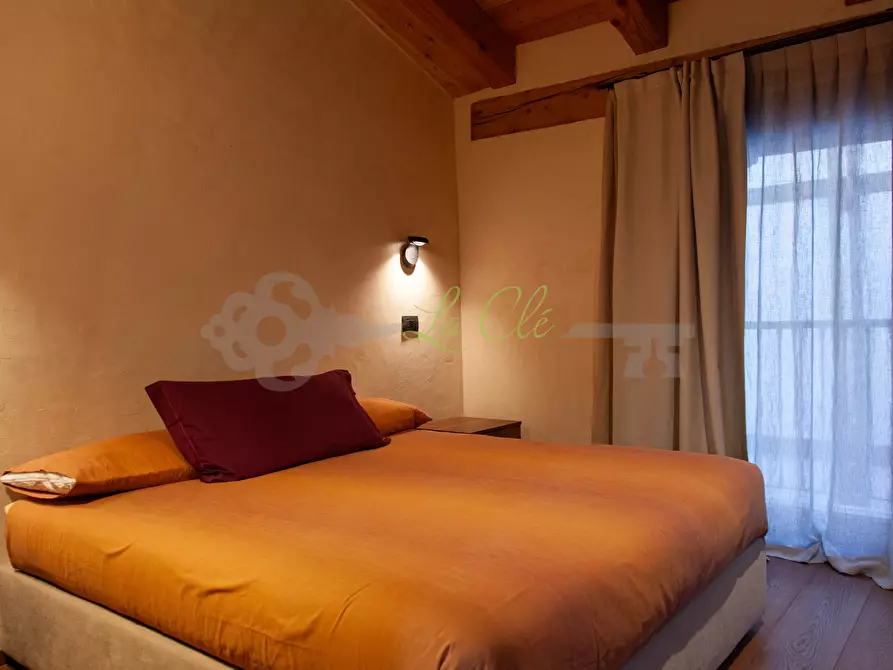 Immagine 25 di Trilocale in affitto  in Via Roma 47 a Courmayeur