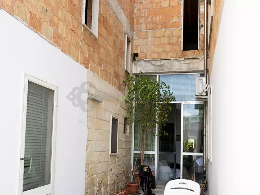 Immagine 39 di Casa bifamiliare in vendita  a Cavallino