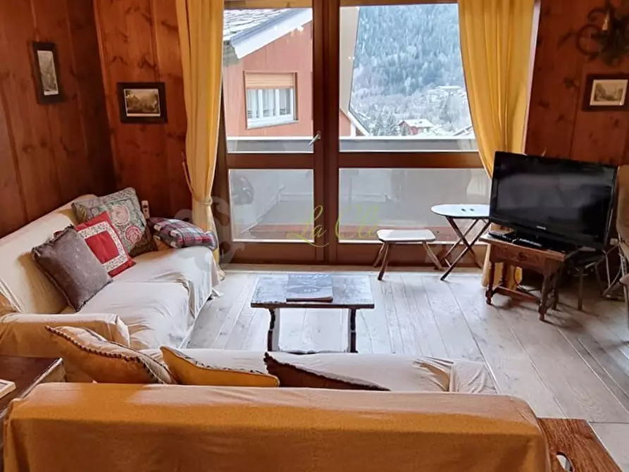 Immagine 3 di Quadrilocale in affitto  in Via Roma 10 a Courmayeur