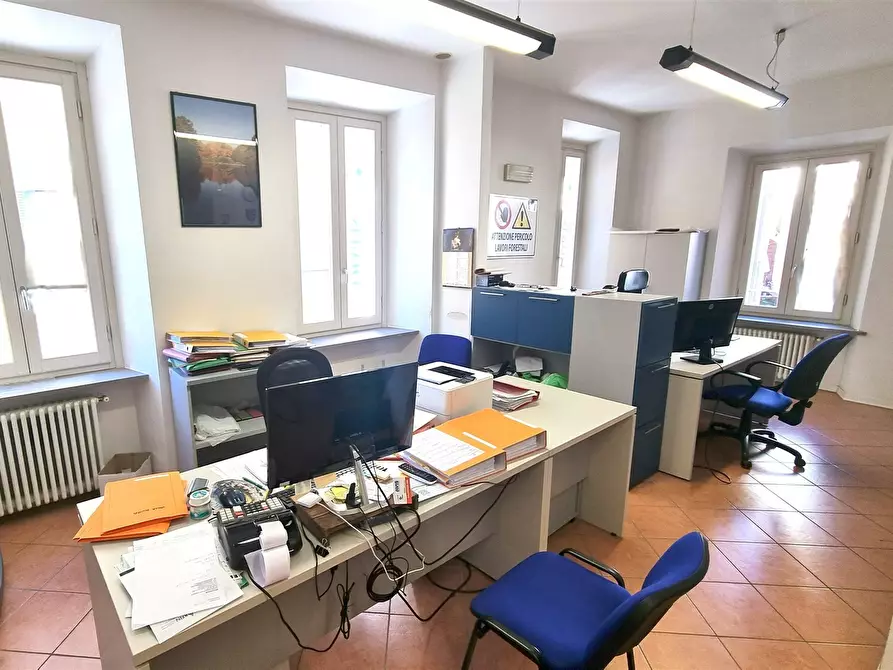 Immagine 5 di Ufficio in affitto  in Piazza Giacomo Ferrari 1 a Langhirano