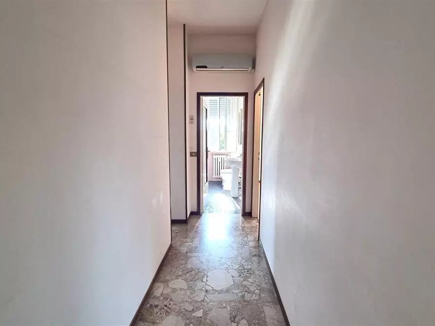Immagine 11 di Trilocale in affitto  in Strada Langhirano 462 a Parma