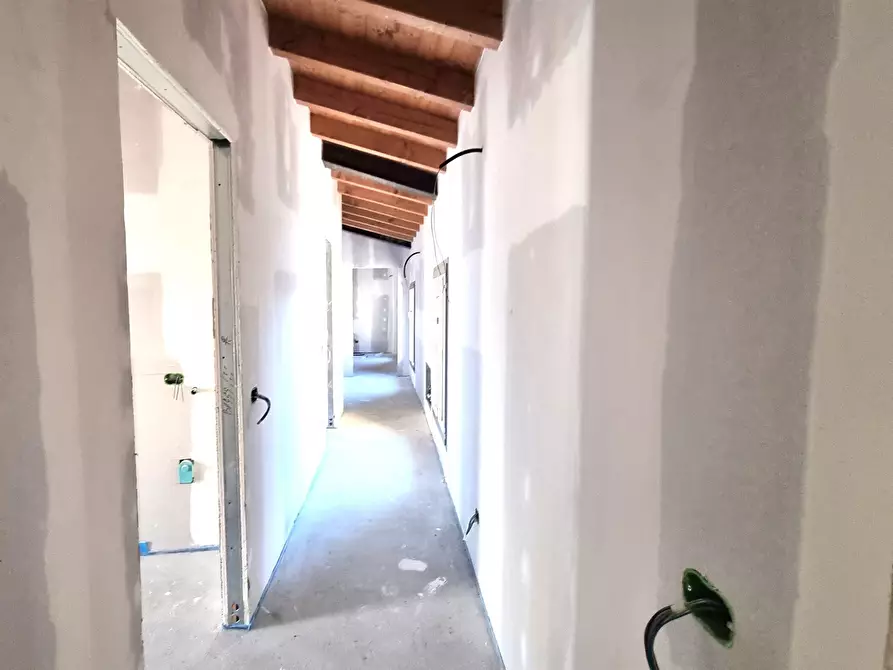 Immagine 5 di Trilocale in vendita  in via mazzini 10 a Langhirano