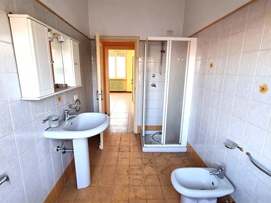 Immagine 10 di Trilocale in vendita  in Via Giuseppe Zanardelli 5B a Parma