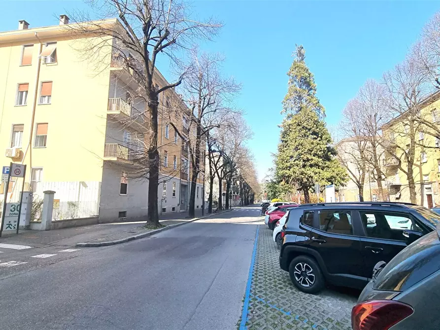 Immagine 2 di Quadrilocale in vendita  a Parma