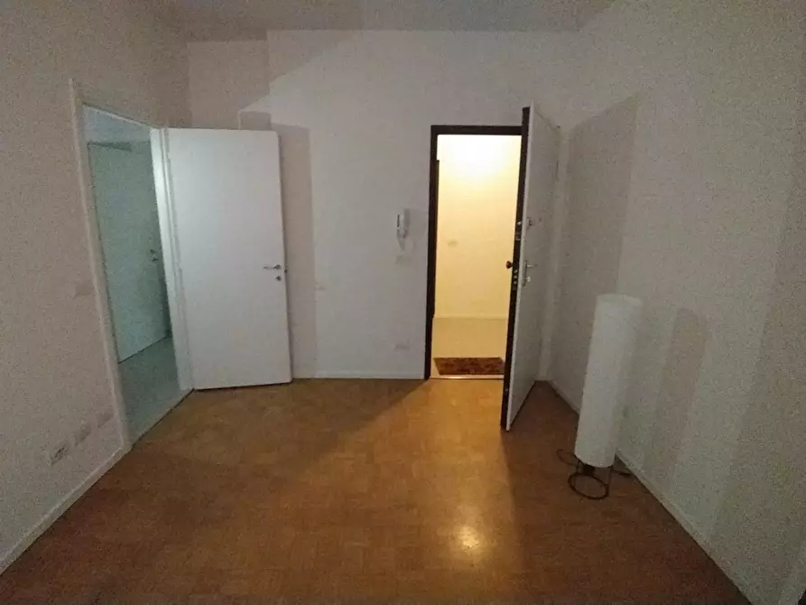 Immagine 10 di Bilocale in affitto  in canalgrande 90 a Modena