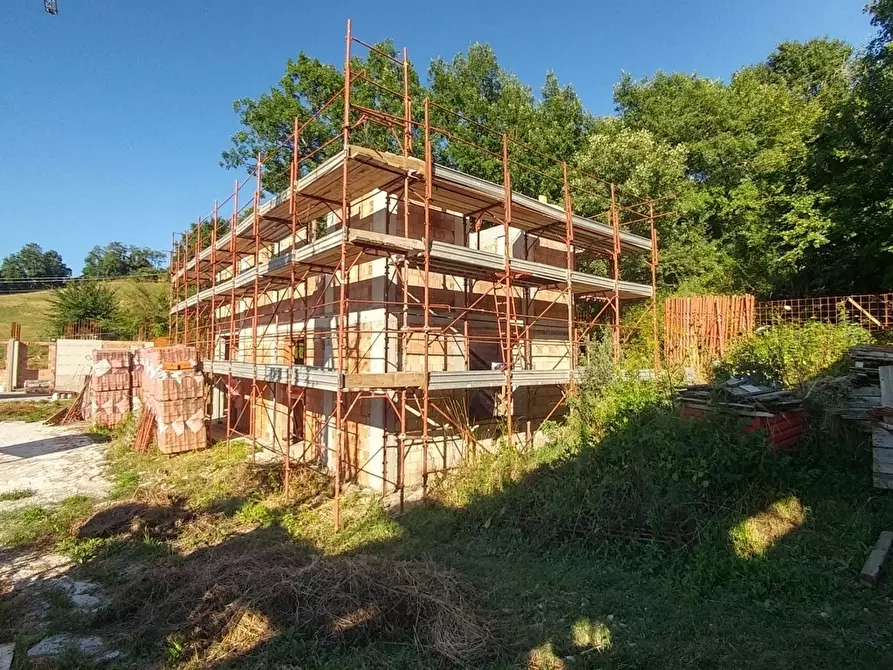 Immagine 1 di Casa indipendente in vendita  a Valsamoggia