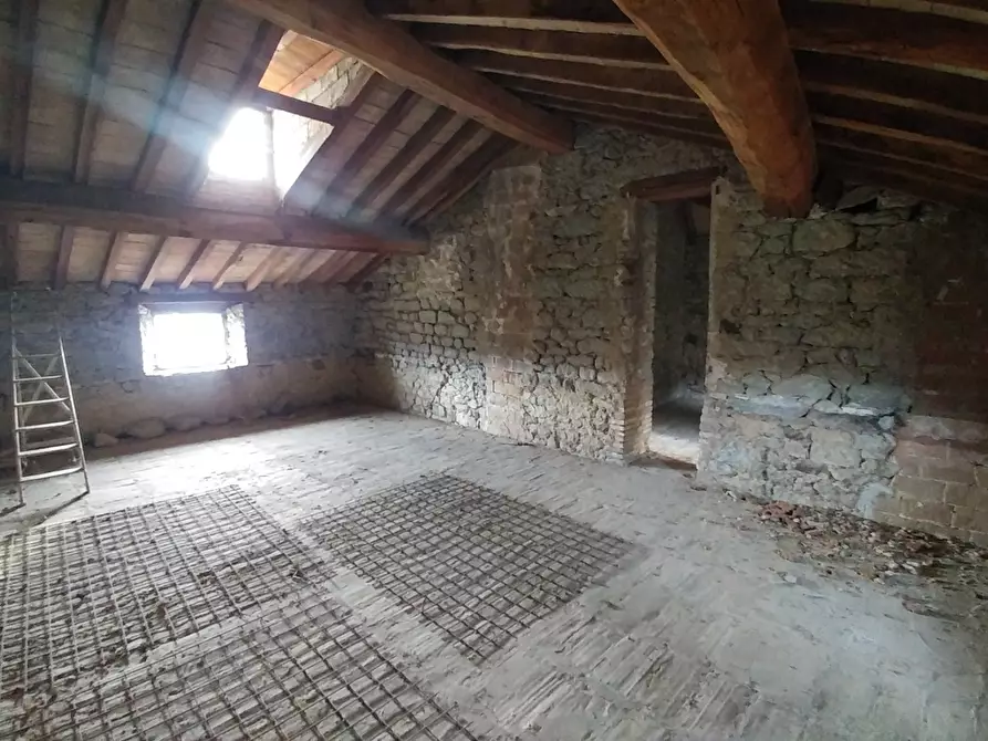 Immagine 25 di Rustico / casale in vendita  in Via Castello 94 a Zocca