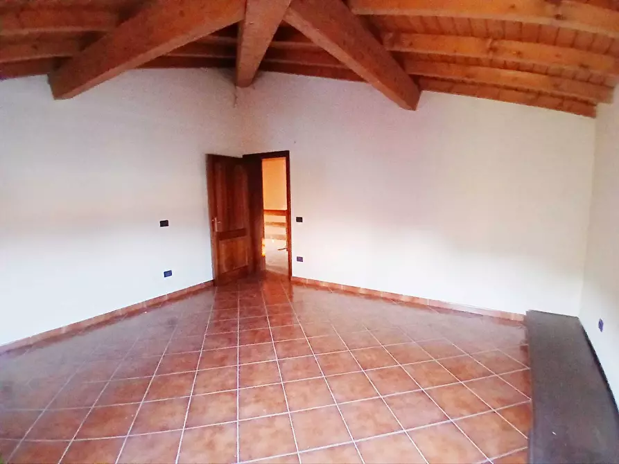 Immagine 45 di Villa in vendita  in Via Modenese 1205 a Vignola