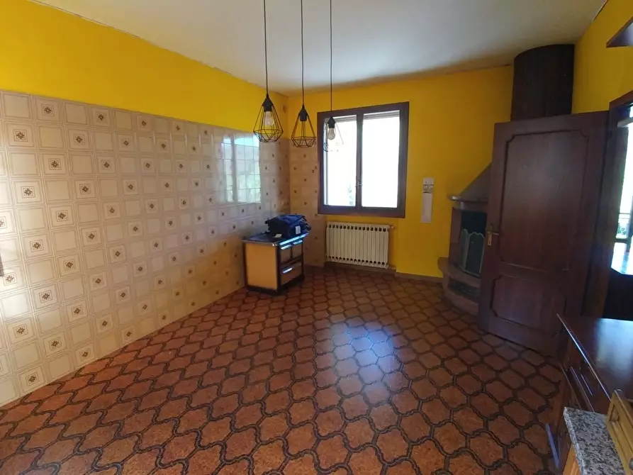 Immagine 12 di Trilocale in vendita  in Via dei Tozzi a Zocca