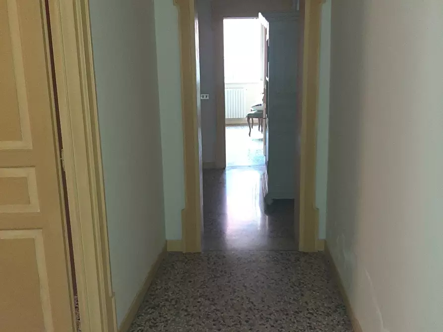 Immagine 11 di Bilocale in vendita  in Largo Porta Sant'Agostino 331 a Modena