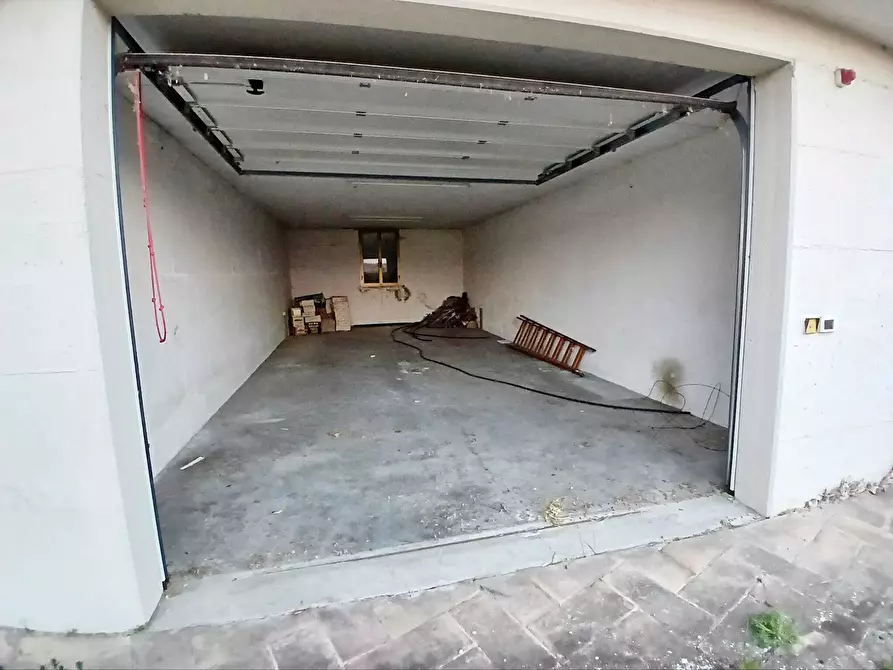 Immagine 39 di Villa in vendita  in Via Modenese 1205 a Vignola