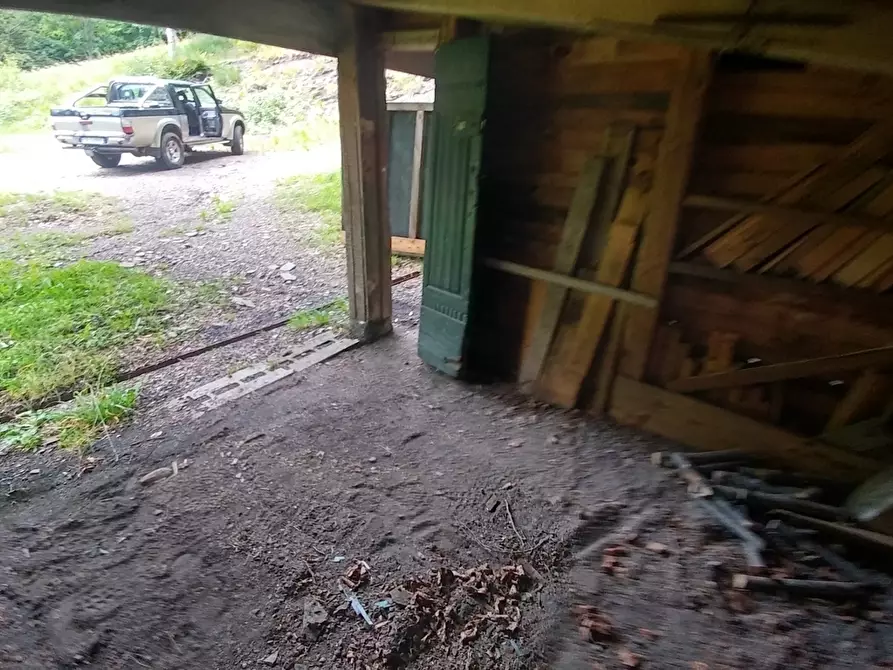 Immagine 40 di Rustico / casale in vendita  in Via Cà Zucchi 1294 a Fanano