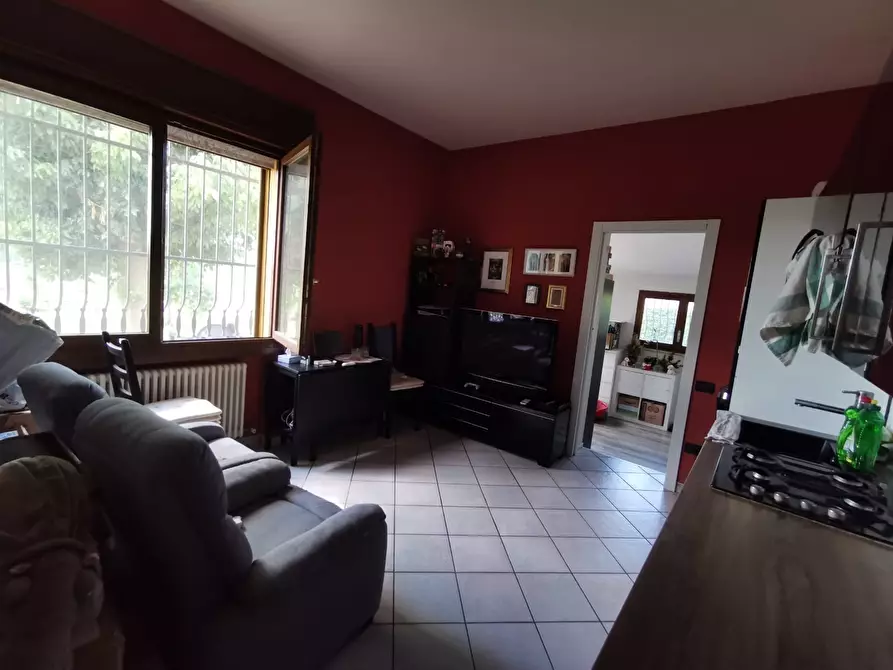 Immagine 4 di Villa in vendita  a Rovigo