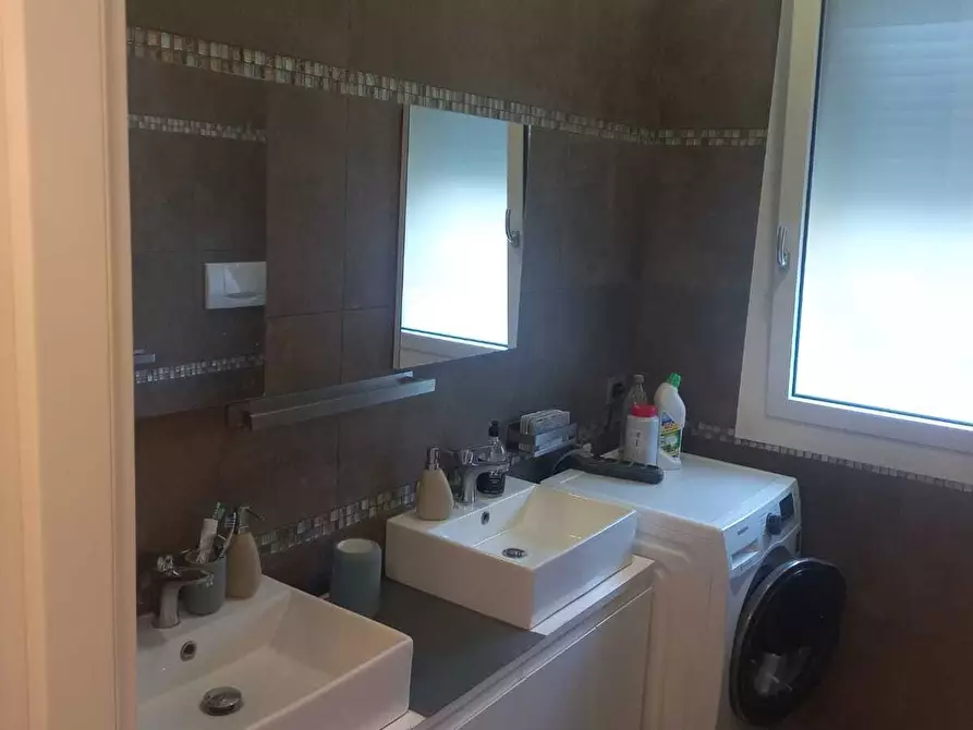 Immagine 7 di Quadrilocale in vendita  a Rovigo