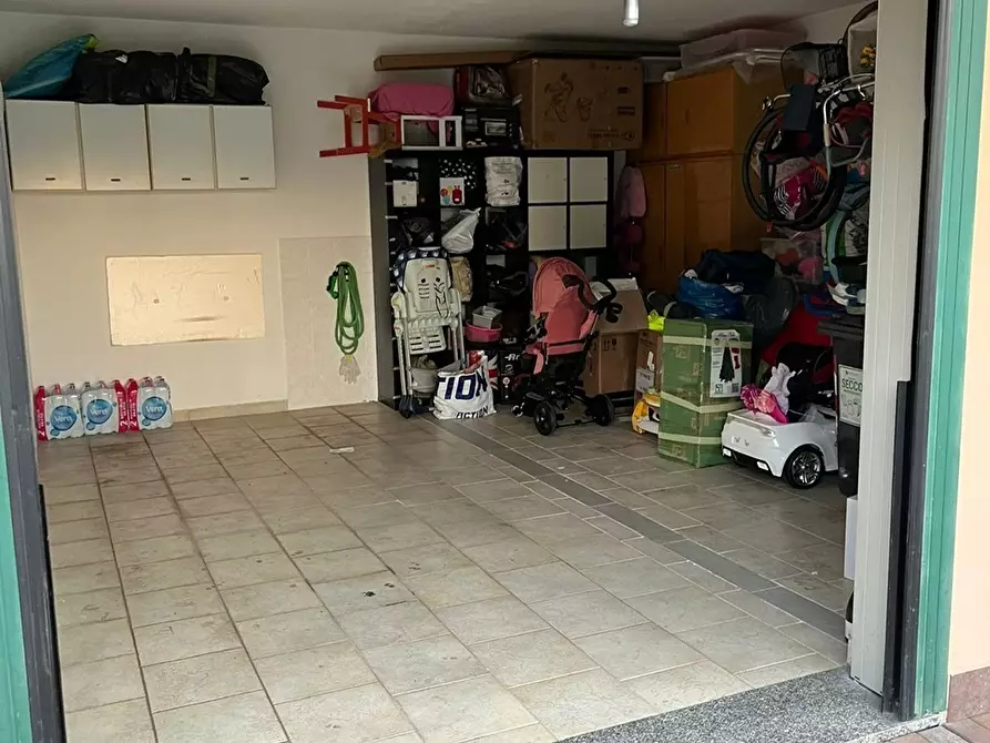 Immagine 2 di Quadrilocale in vendita  a Rovigo