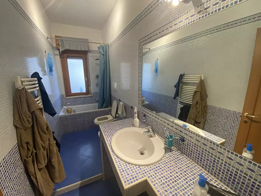 Immagine 6 di Trilocale in vendita  in Via Pascoli 21 a Casamassima