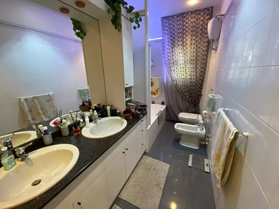 Immagine 6 di Appartamento in vendita  in Via Pietà a Casamassima