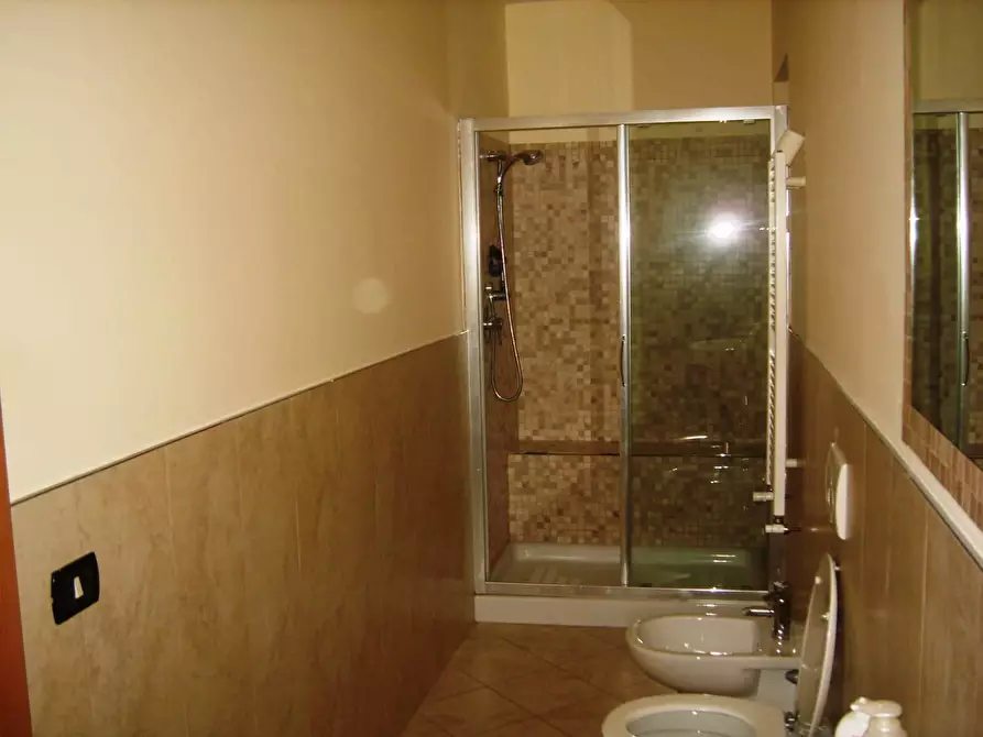 Immagine 7 di Bilocale in vendita  in Via Di Vittorio a Casamassima