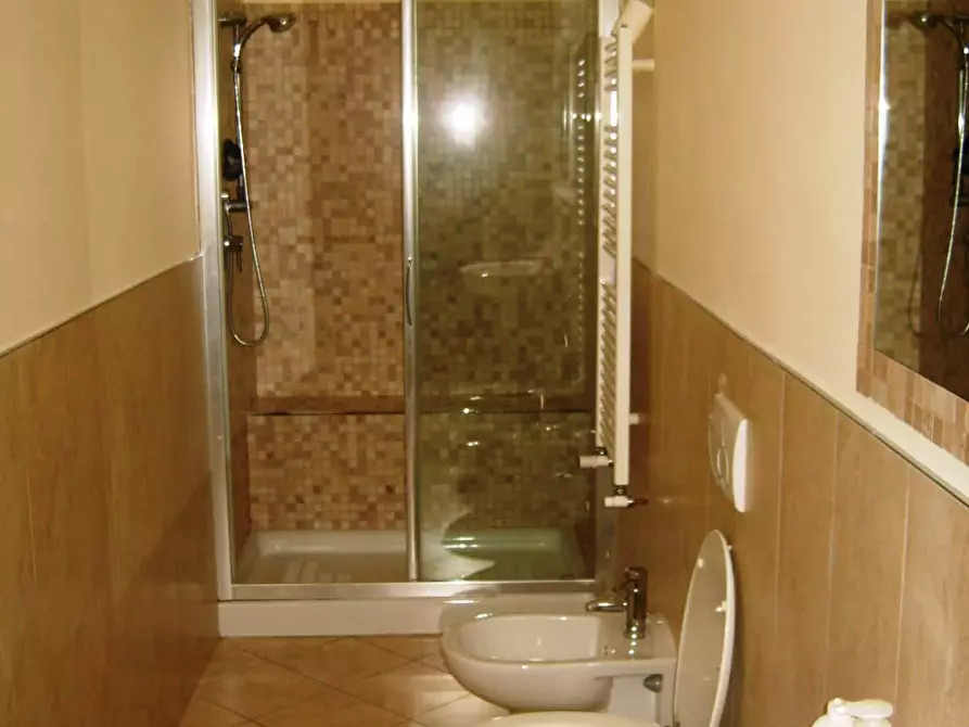 Immagine 8 di Bilocale in vendita  in Via Di Vittorio a Casamassima