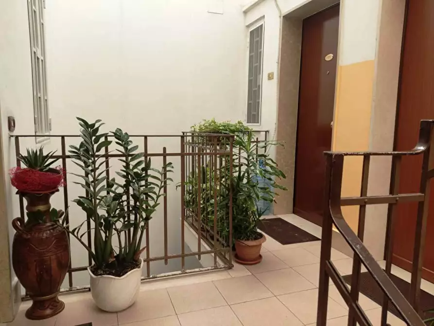 Immagine 11 di Bilocale in vendita  in Via Don Bosco 5 a Bari