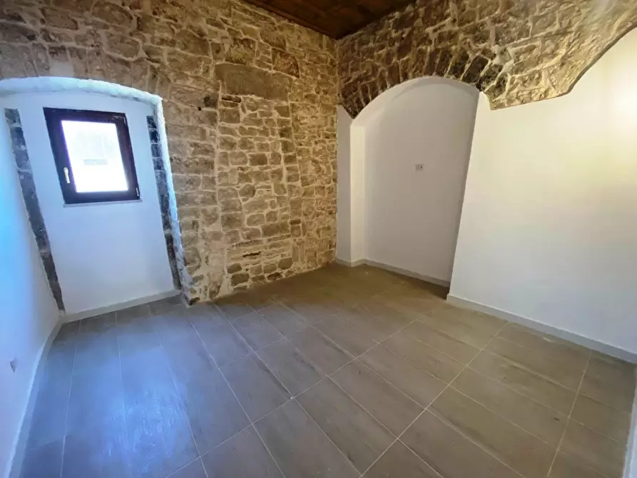 Immagine 5 di Casa indipendente in vendita  in via Sacramento a Casamassima