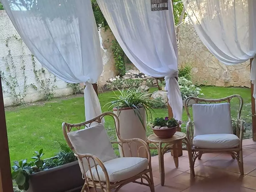 Immagine 31 di Villa in vendita  in Via Angelo Michele Pesce 62 a Casamassima