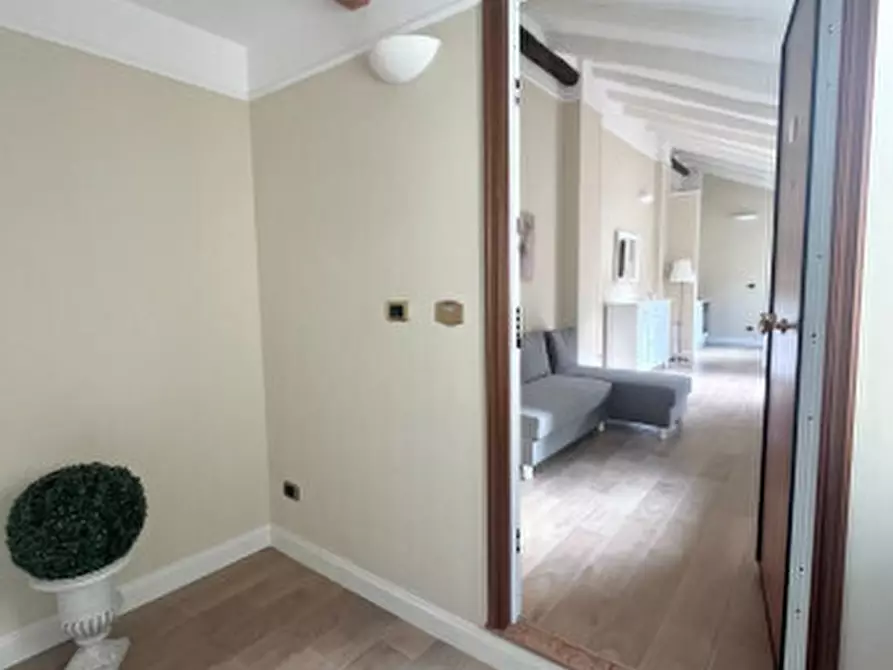 Immagine 1 di Trilocale in vendita  a Bologna