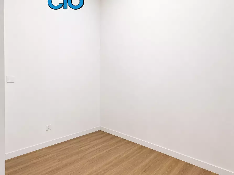 Immagine 8 di Bilocale in vendita  a Bologna