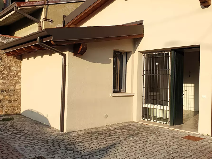 Immagine 3 di Bilocale in vendita  in BOVEZZO - Vill. Prealpino a Bovezzo