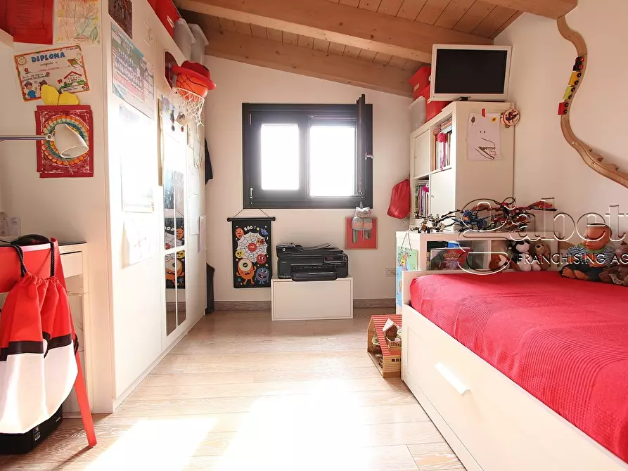 Immagine 22 di Trilocale in vendita  in piazza vittorio emanule a Nerviano