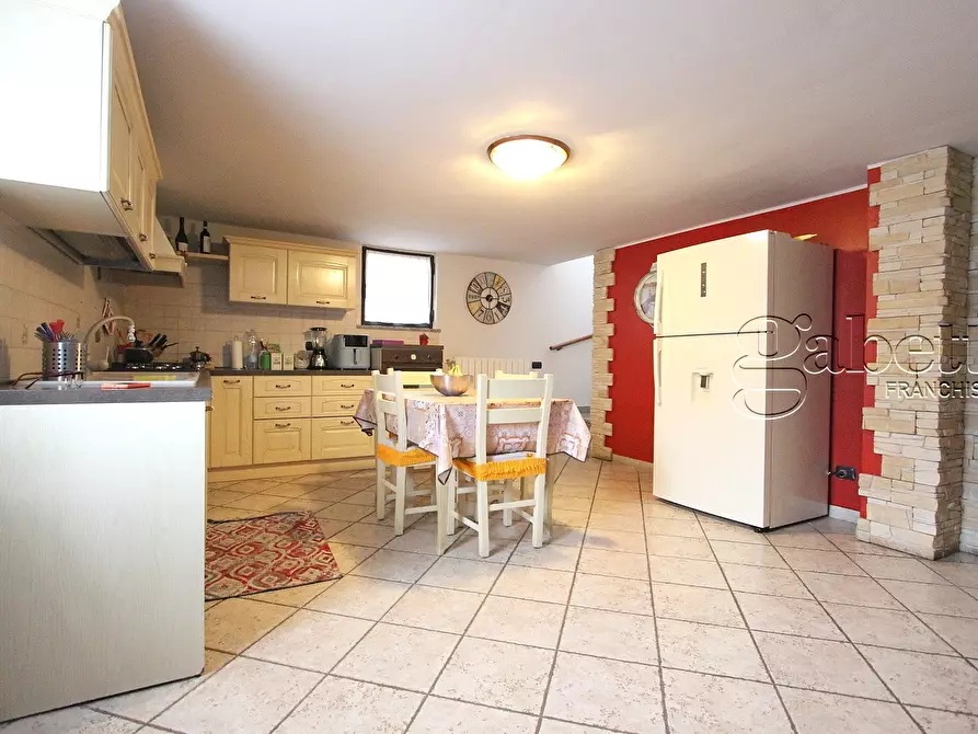 Immagine 35 di Villa in vendita  in Via Luigi Pirandello a Nerviano